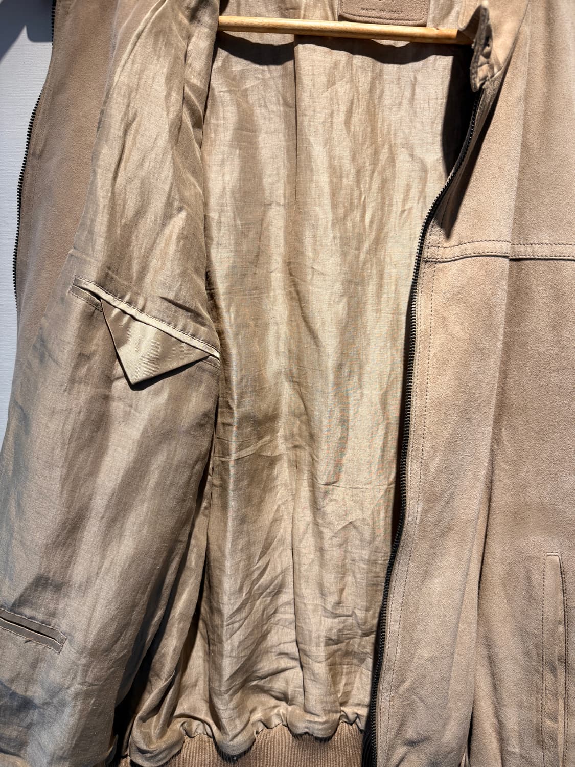 2009 PRADA Suede Bomber Jacket 상품이미지7