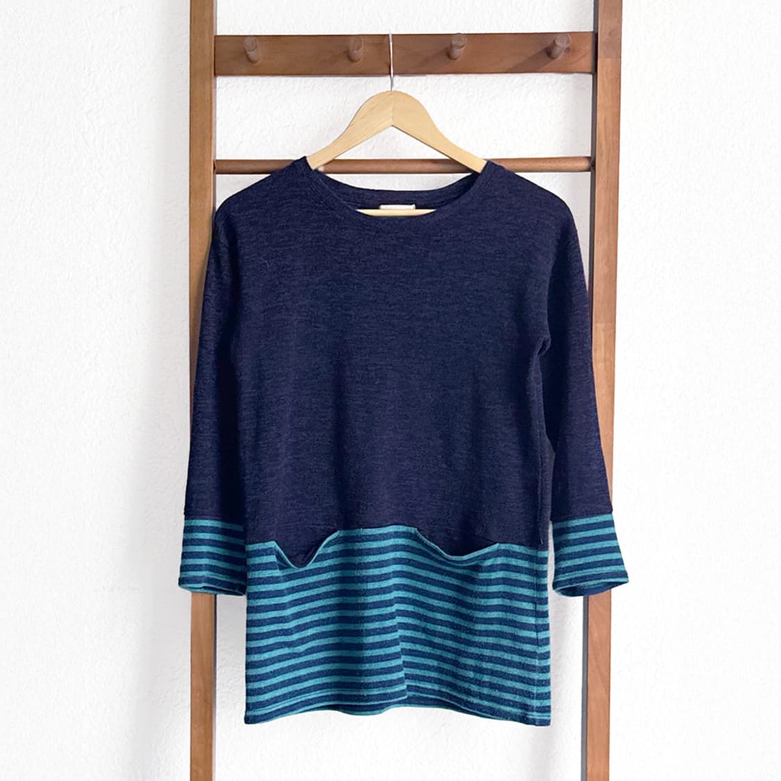 바닷빛 줄무늬 니트티 상품이미지1