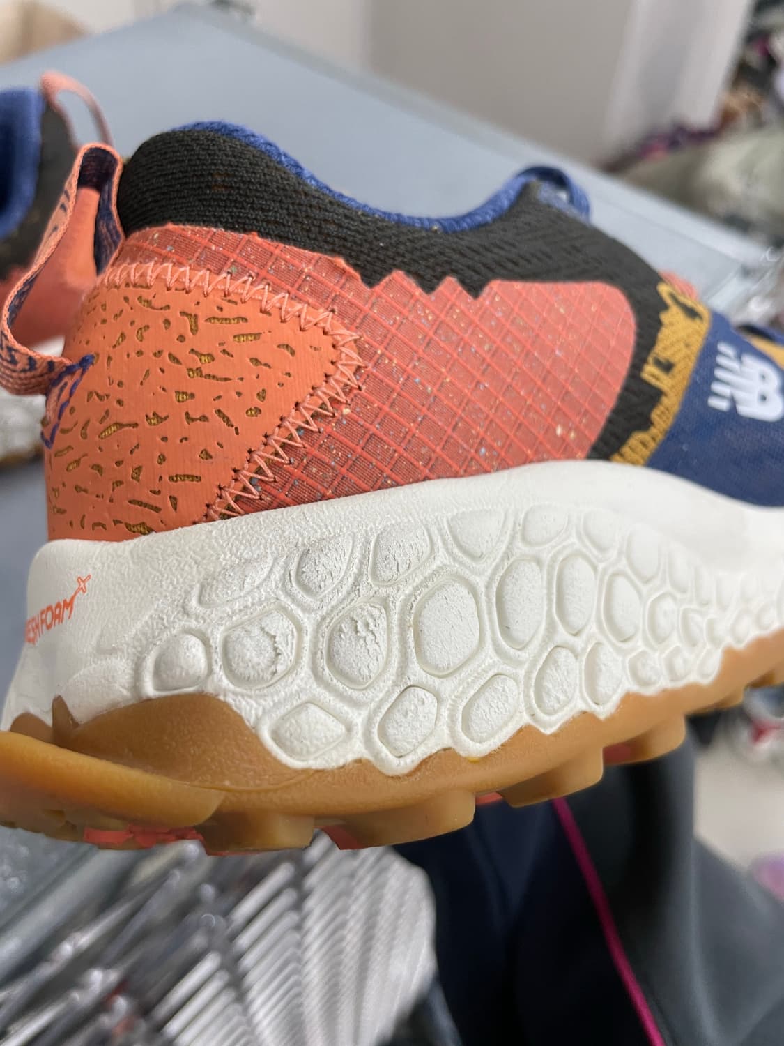 뉴발란스 프레쉬 폼 X 이에로 v7 240 상품이미지8