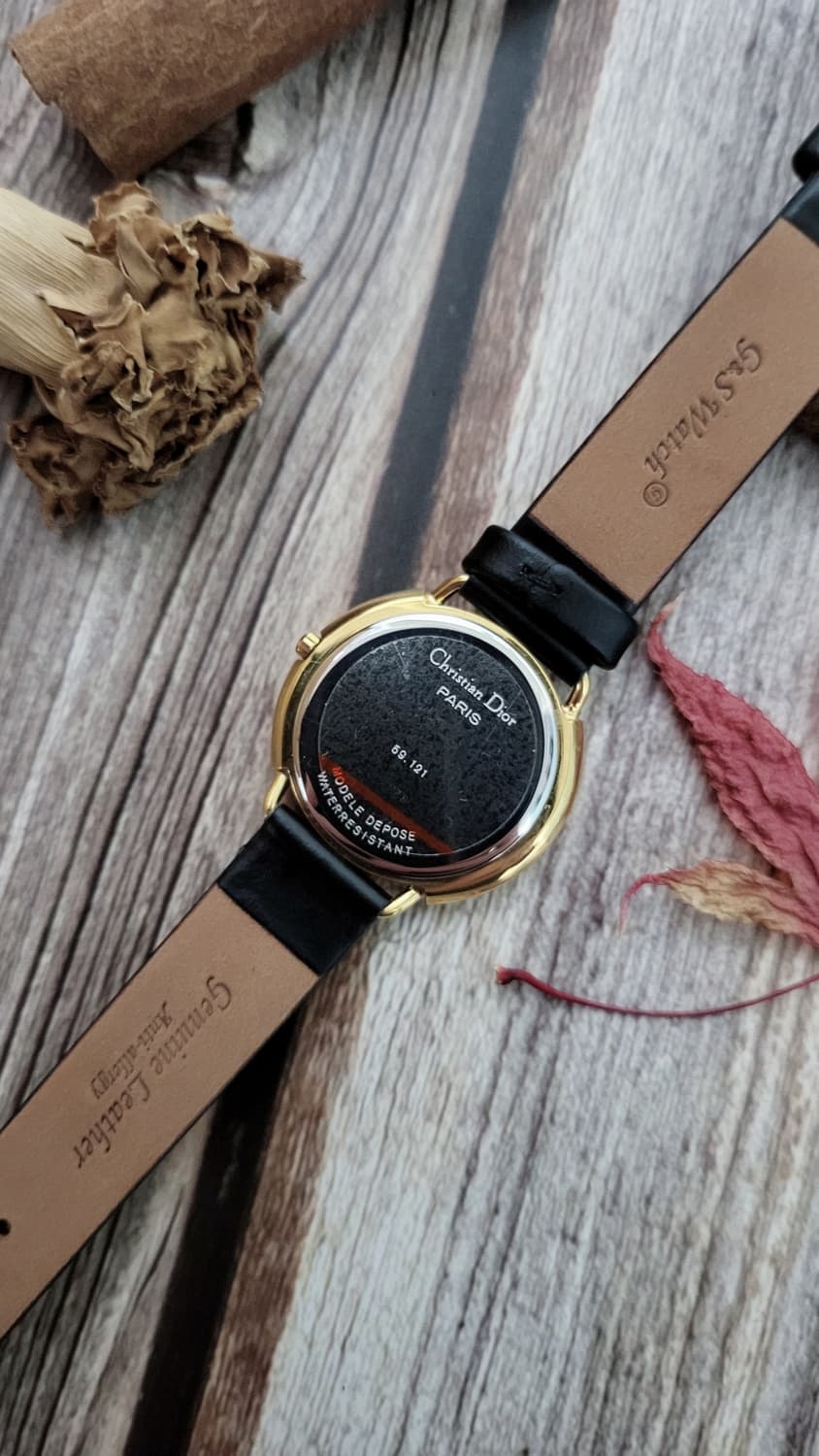 [연말세일]정품 크리스찬디올 골드 3단 라운드 남여공용 시계 상품이미지8