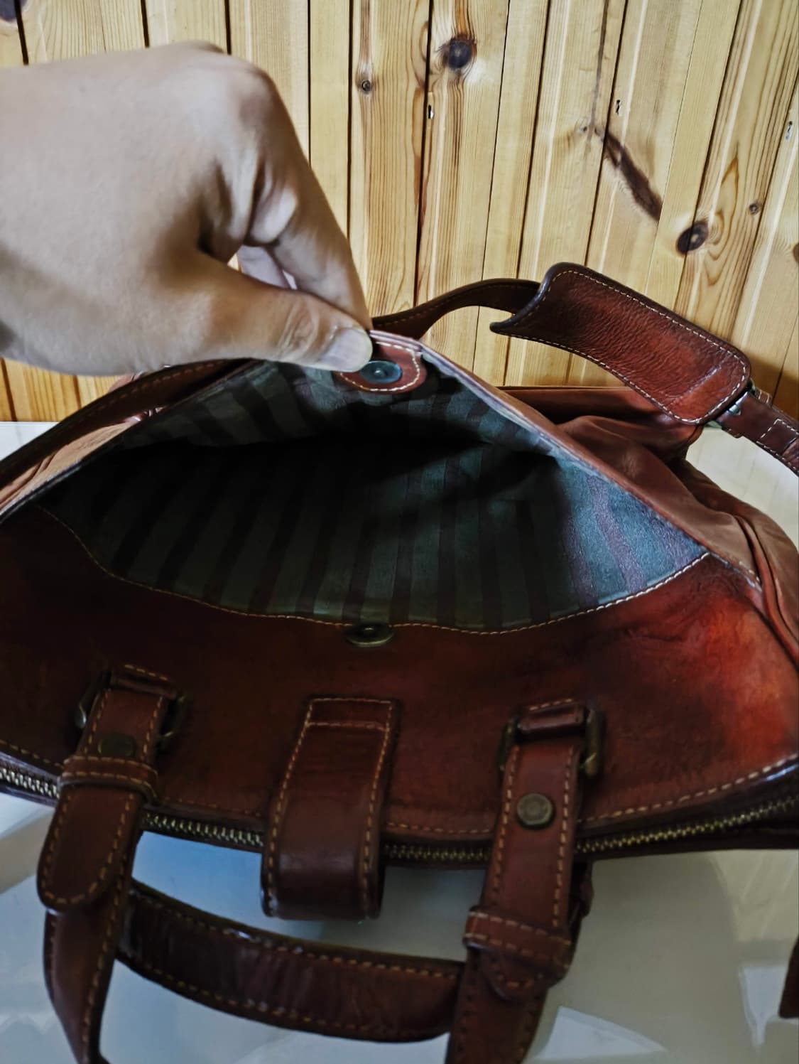 몽삭 00's 에이징 가죽 크로스백 서류가방 상품이미지7