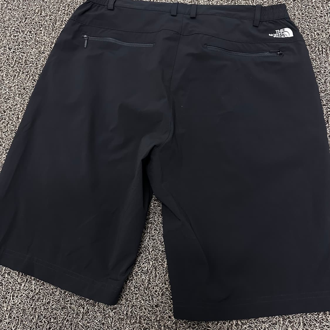 노스페이스 에센셜 등산복 반바지 팬츠 블랙 33인치 상품이미지4