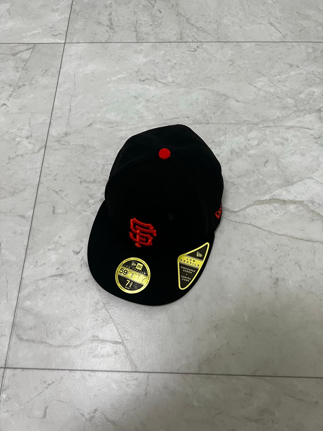 뉴에라 59FIFTY 검정색 모자 7 3/8 상품이미지1