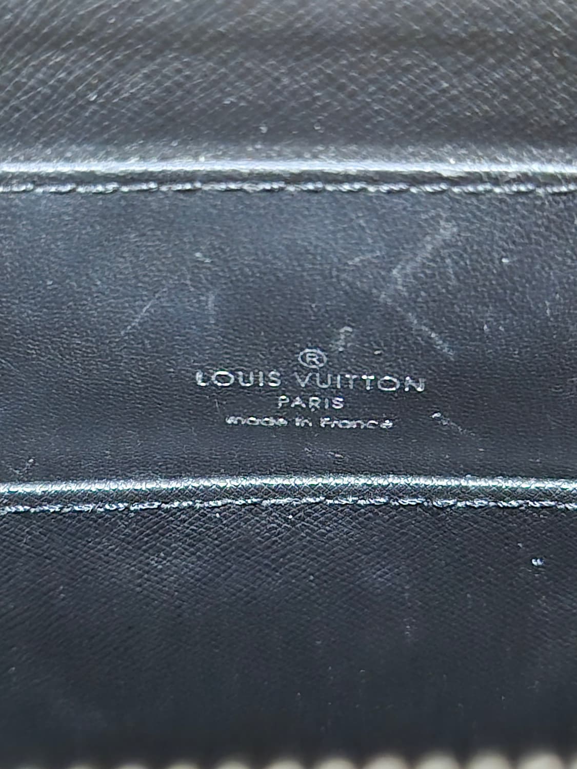 루이비통 타이가 블랙 브리프케이스 서류가방 상품이미지6