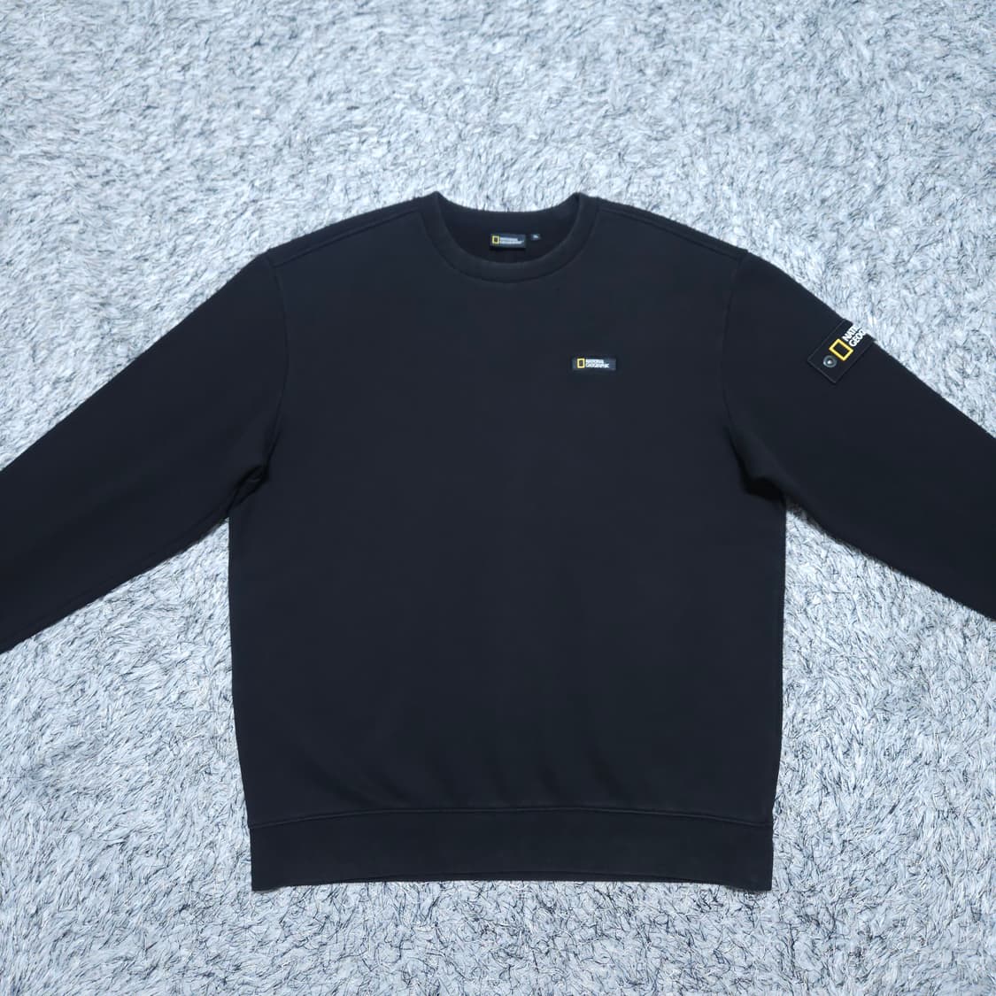 내셔널지오그래픽)105 남자 블랙 기모맨투맨티셔츠 / 왕눈이샵 상품이미지2