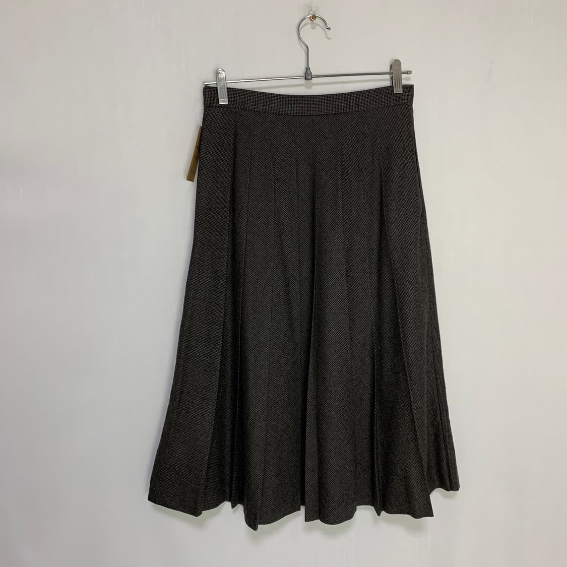 마가렛호웰 헤링본 플리츠 미디 스커트 27-28인치 긱시크 상품이미지2