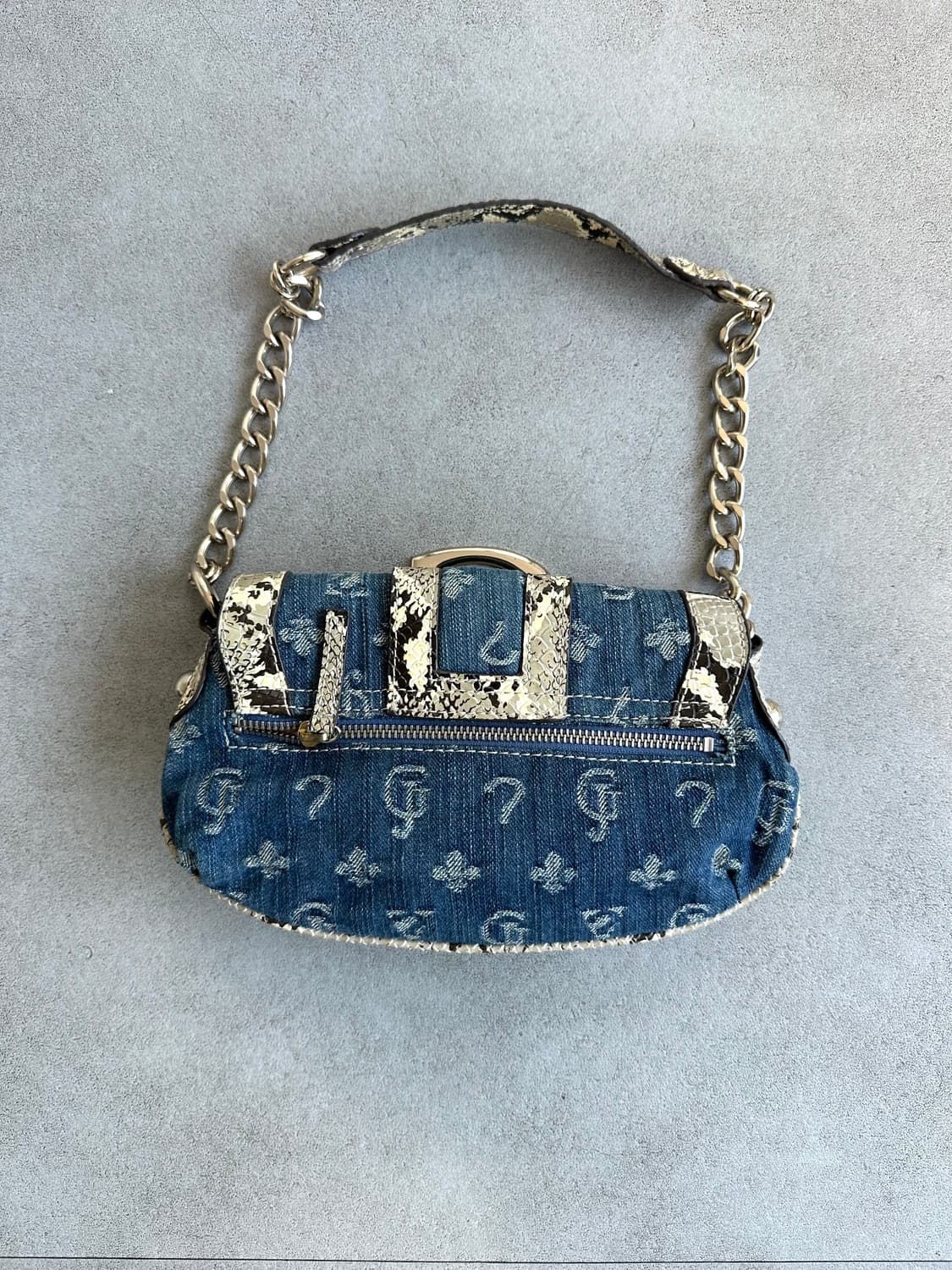 Guess 2000s 데님 파이톤 미니 숄더백 상품이미지5