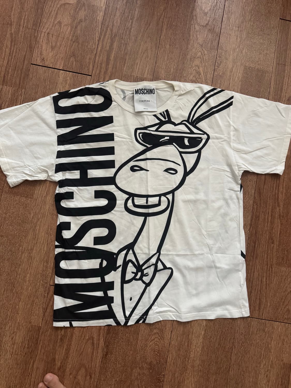 모스키노 카툰 프린팅 반팔티 팝니다 상품이미지1