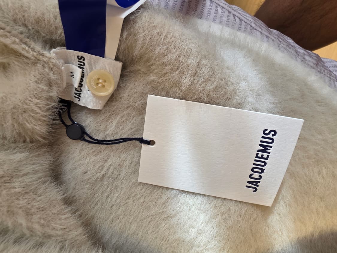 자크뮈스 Jacquemus Le Polo Neve( 오프화이트 M) 상품이미지2