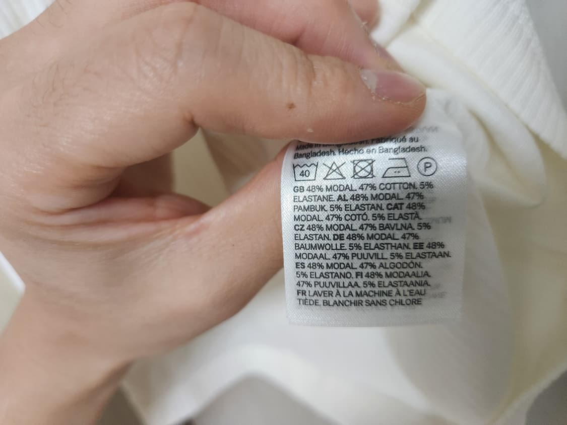 H&M 모달 골지 블랙&화이트 티셔츠 상품이미지5