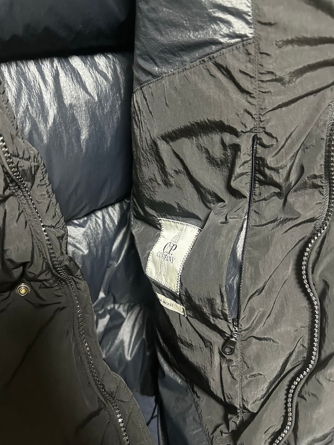 cp company 고글 렌즈포켓 패딩 100 상품이미지4