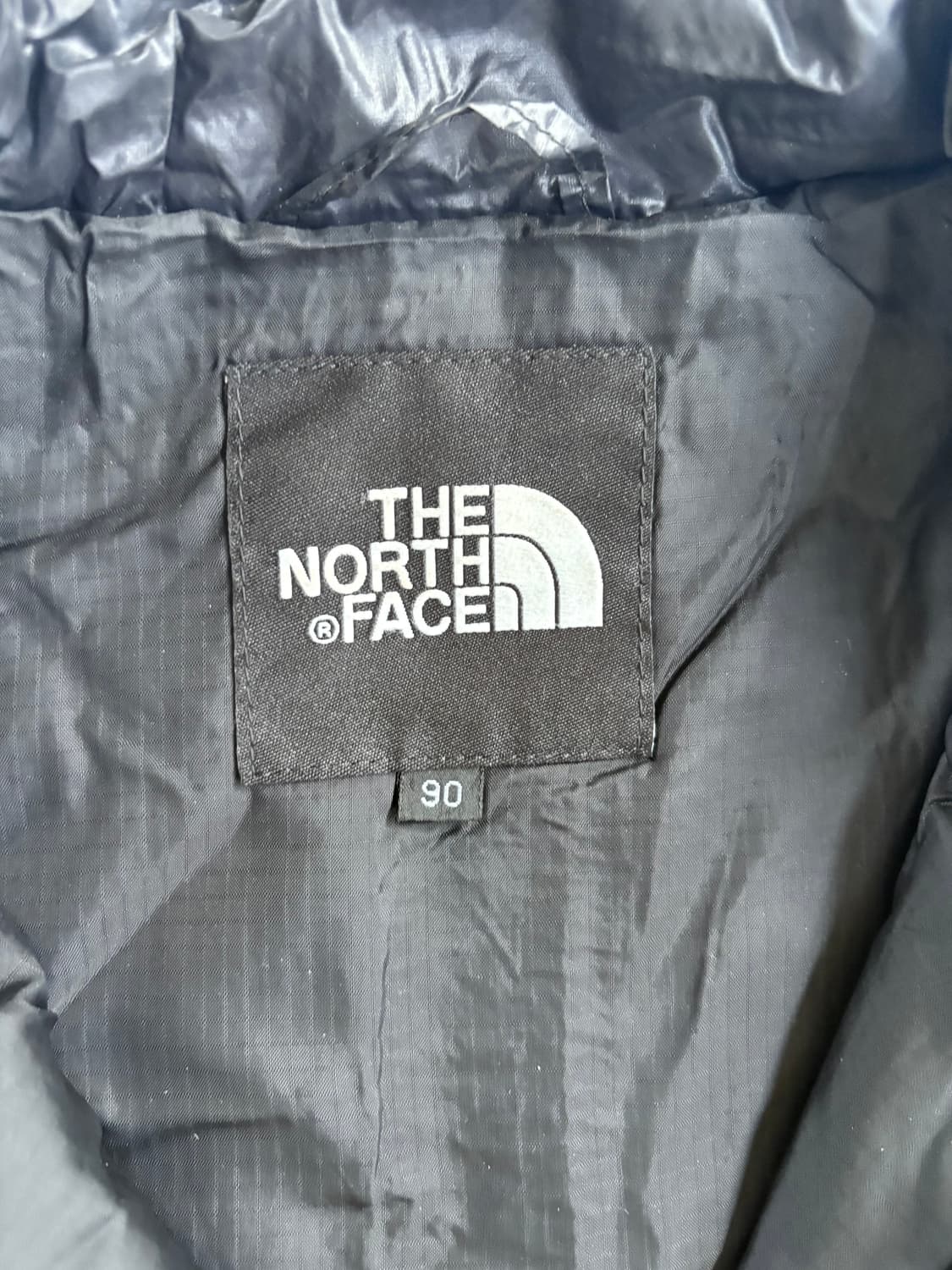 노스페이스 경량패딩 상품이미지4