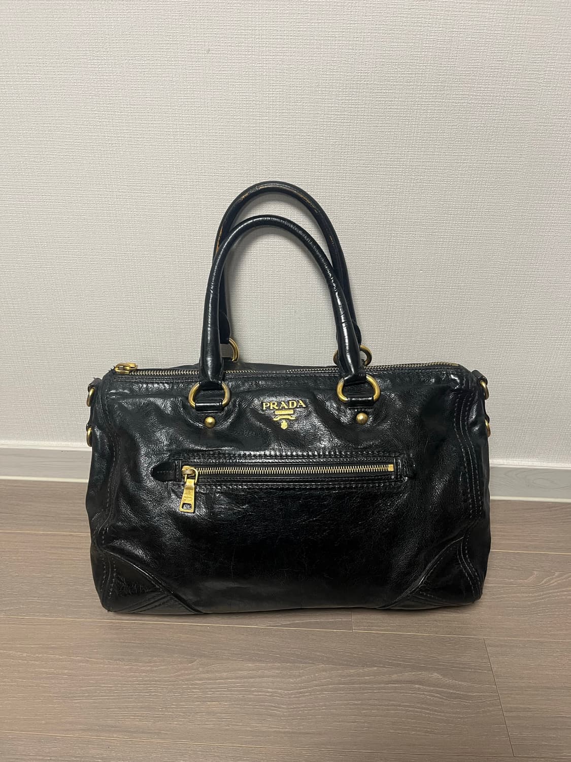 프라다 가죽 비텔로 샤인 토트백 상품이미지1