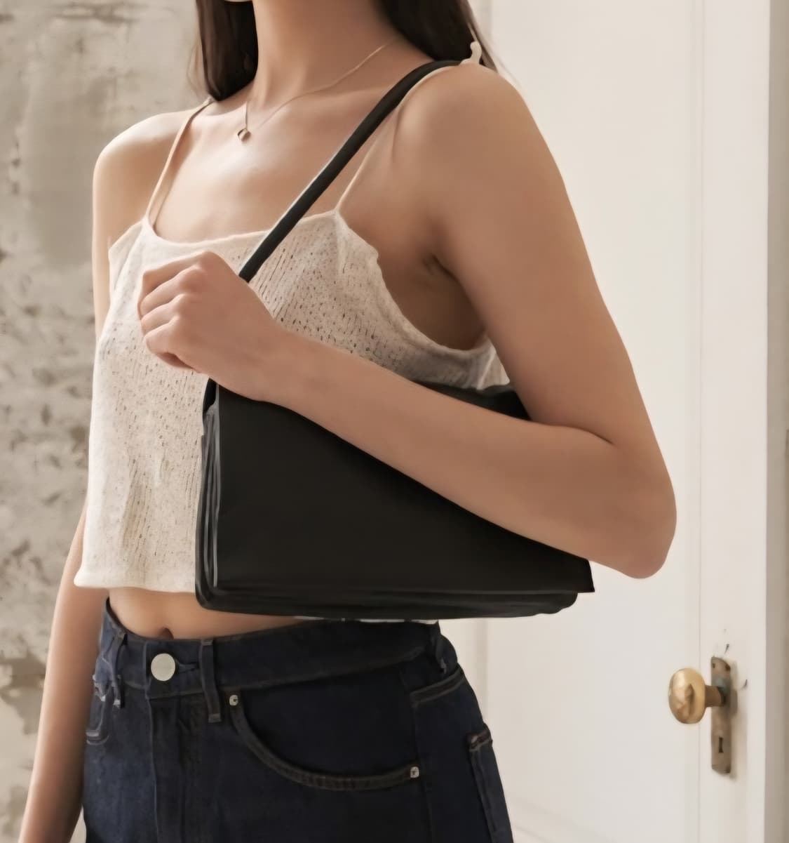 어트 폴디드백 블랙 autt folded bag 낫띵리튼 파사드패턴 가방 상품이미지1