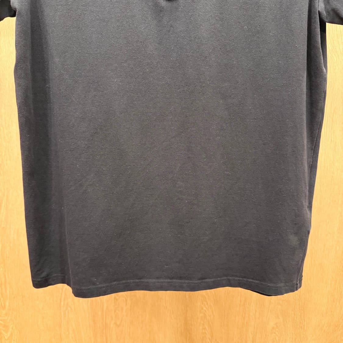 도나카란 하프 집업 PK 반팔 지퍼 디테일 화이트 가로 배색 상품이미지5