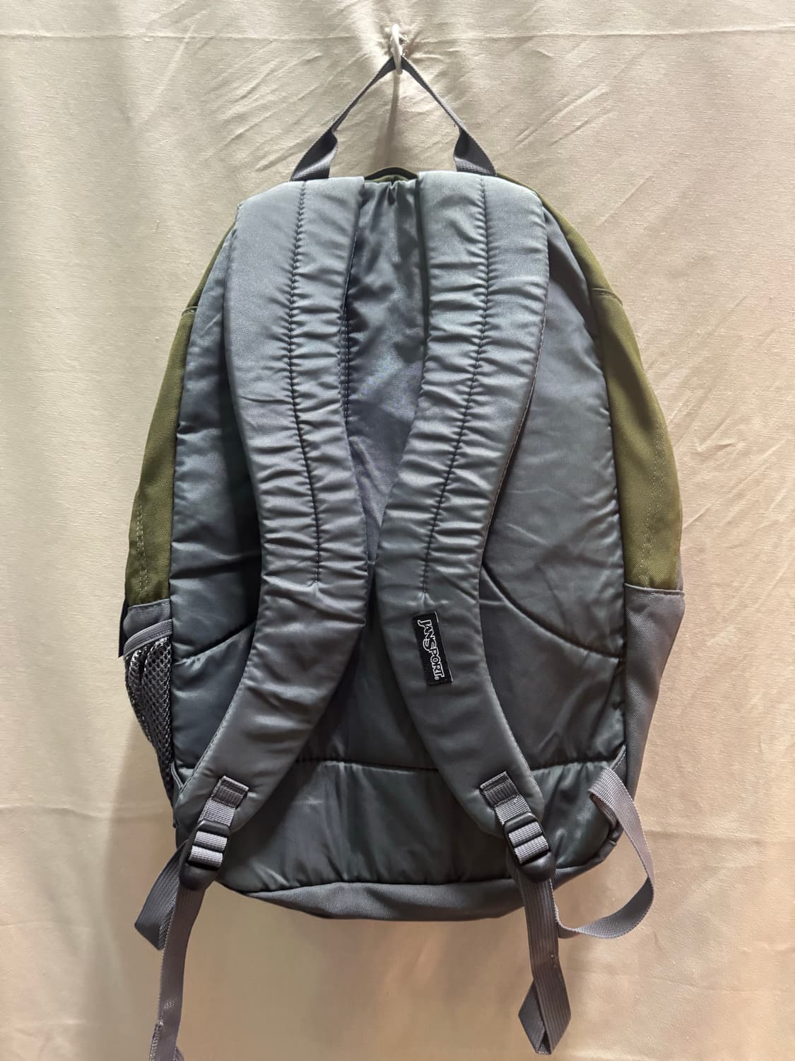 잔스포츠 대장급 올리브 백팩 처분 유니크  상품이미지2