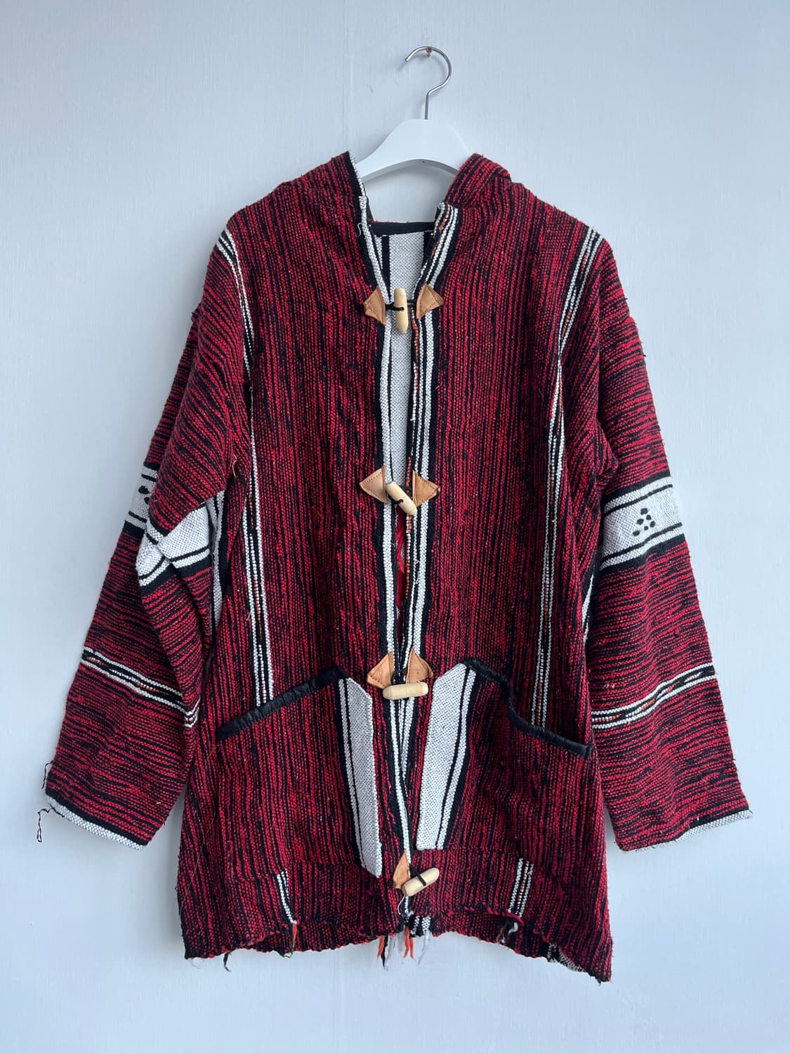 레드 에스닉 우븐 토글 후드 자켓 상품이미지1