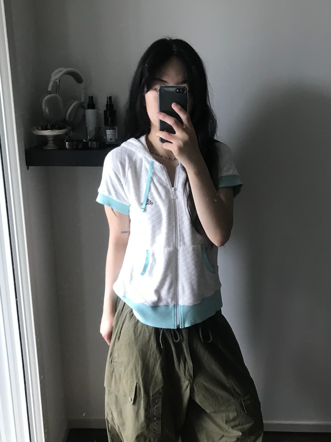 아디다스 00년대 올드스쿨 삼선 로고 반팔 집업 대장급 상품이미지2