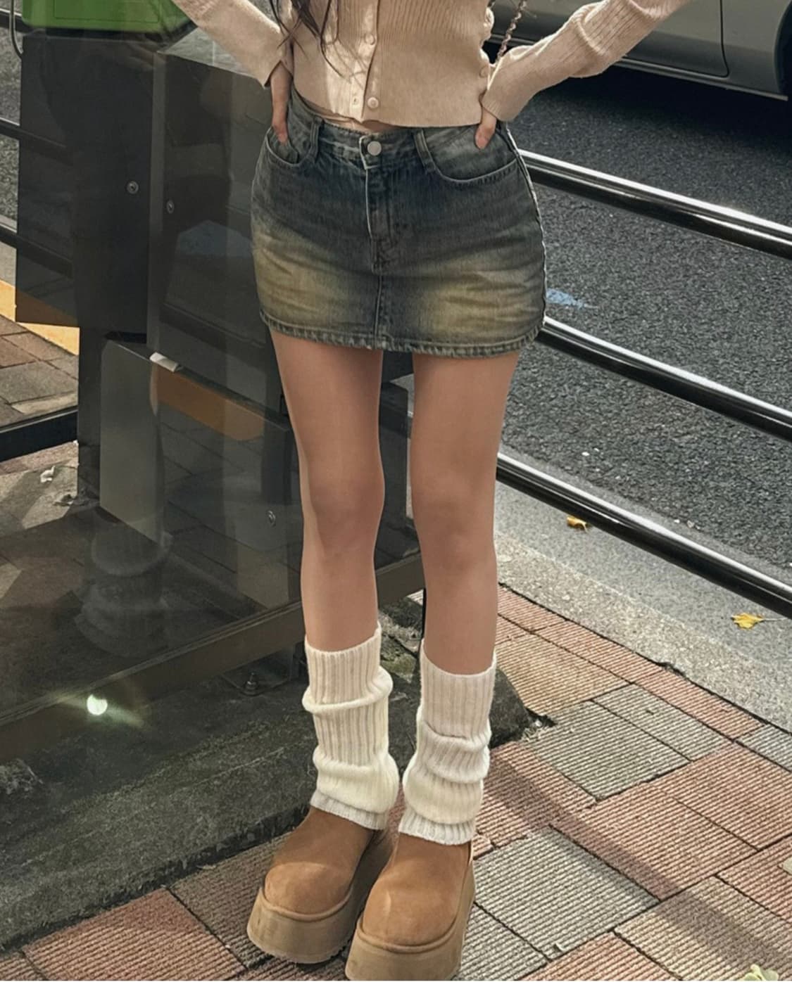 골반볼륨업 빈티지 워싱 반 하이웨스트 치마바지 상품이미지1