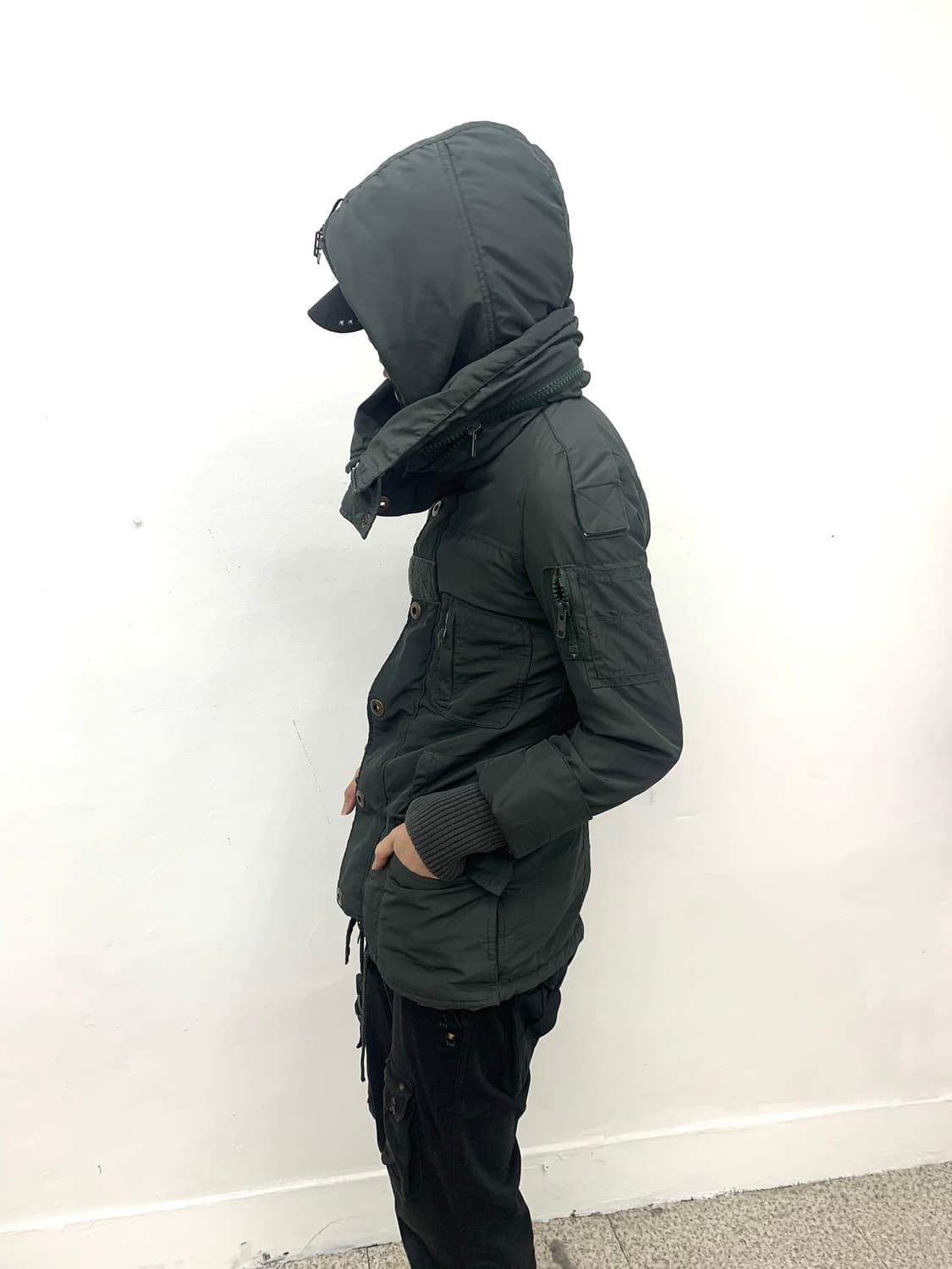 Sly khaki bono high-neck strap coat  상품이미지4