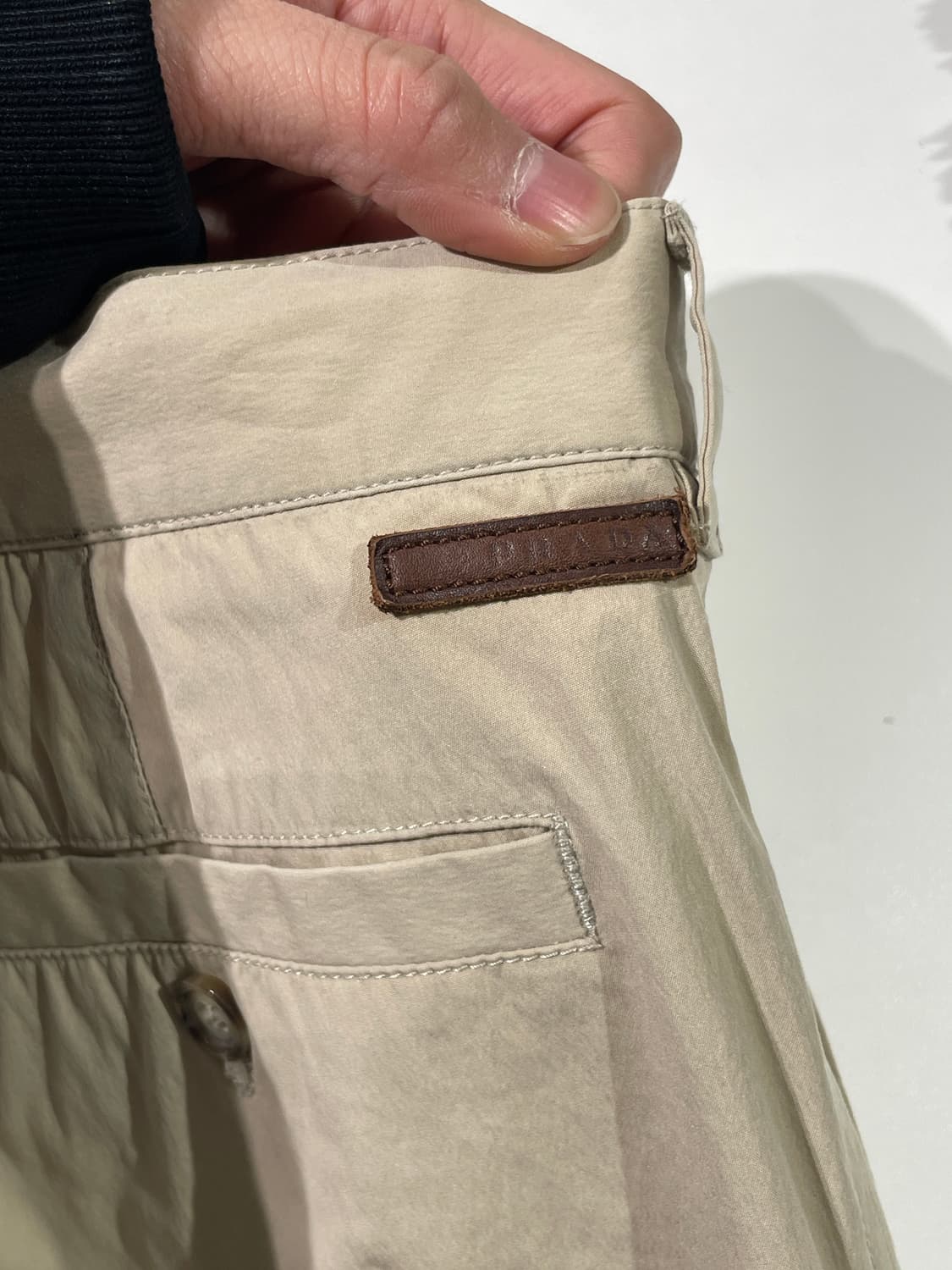 프라다 라이트 베이지 코튼 팬츠 상품이미지10