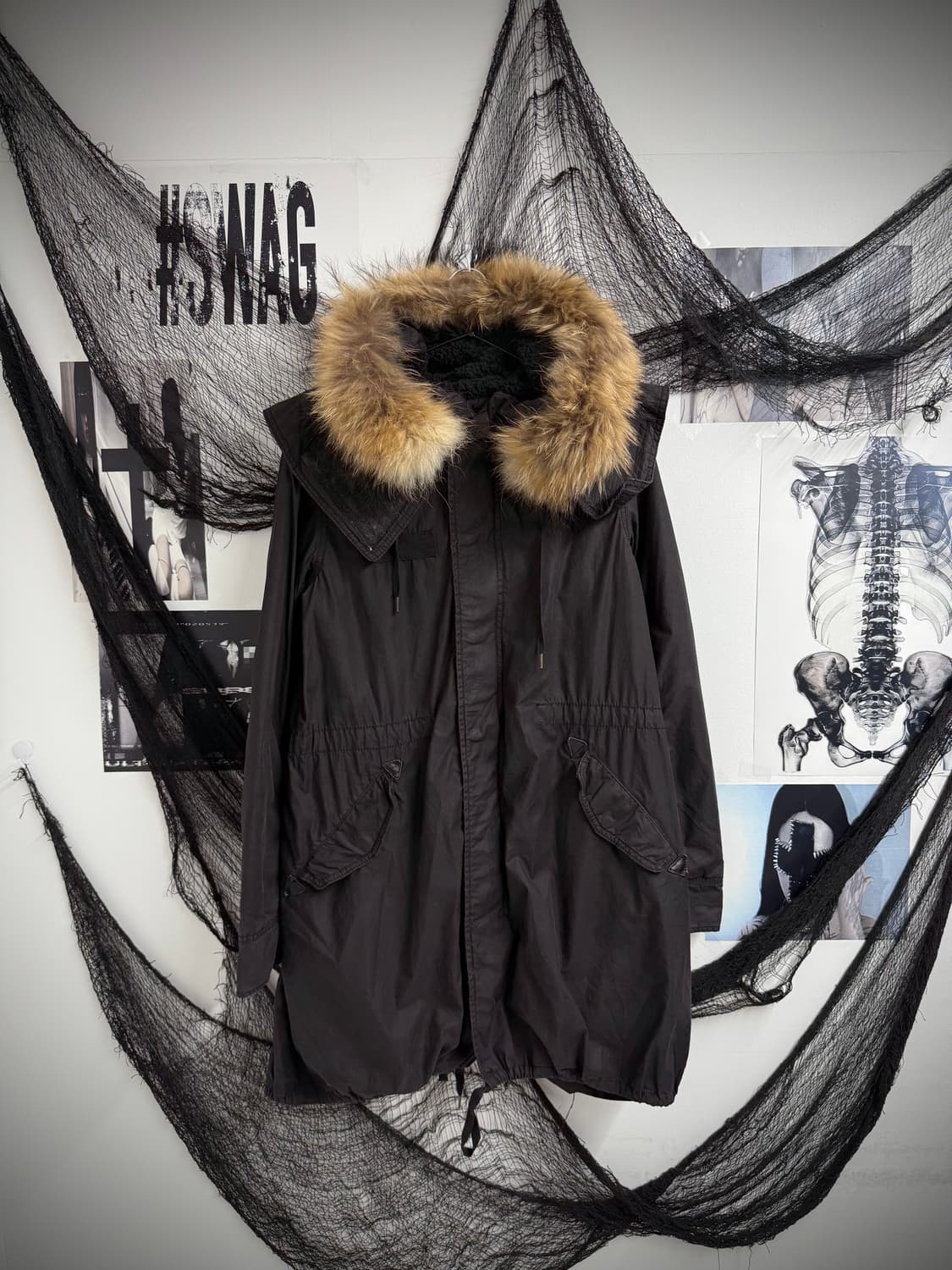 G.O.A collar detailed fur jumper  상품이미지1