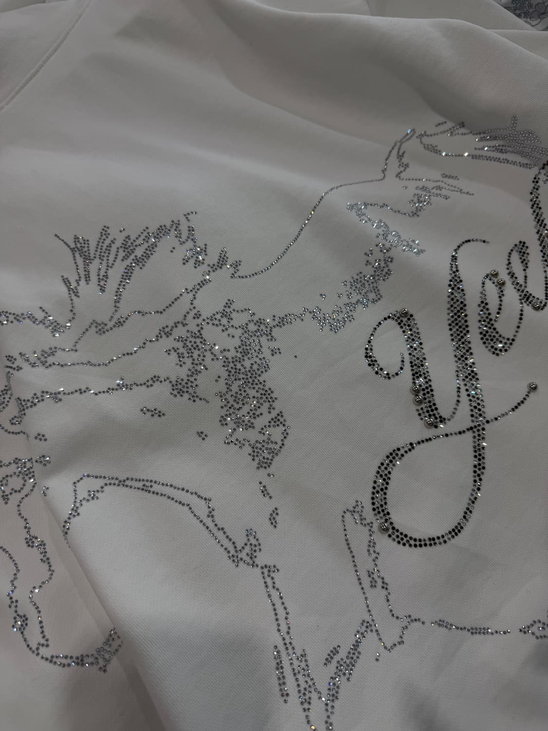 HORSE GRAPHICS CUBIC HOODIE WHITE  상품이미지2