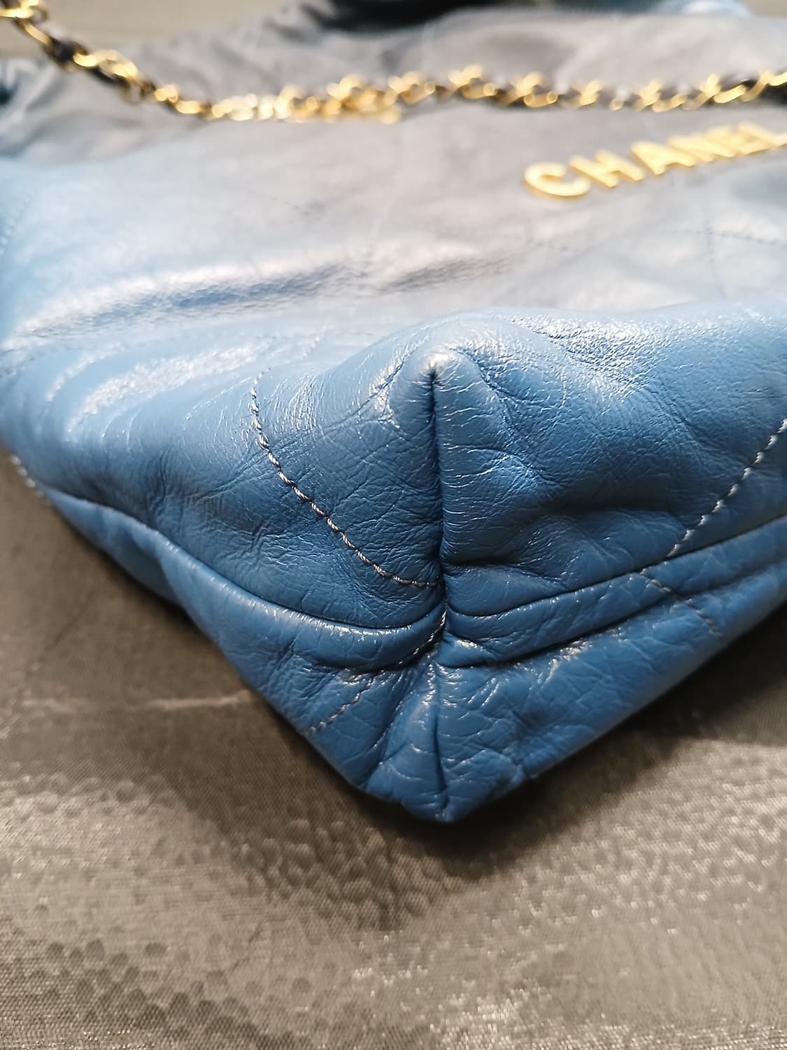 샤넬 22뱩 미디움 AS3261 상품이미지7