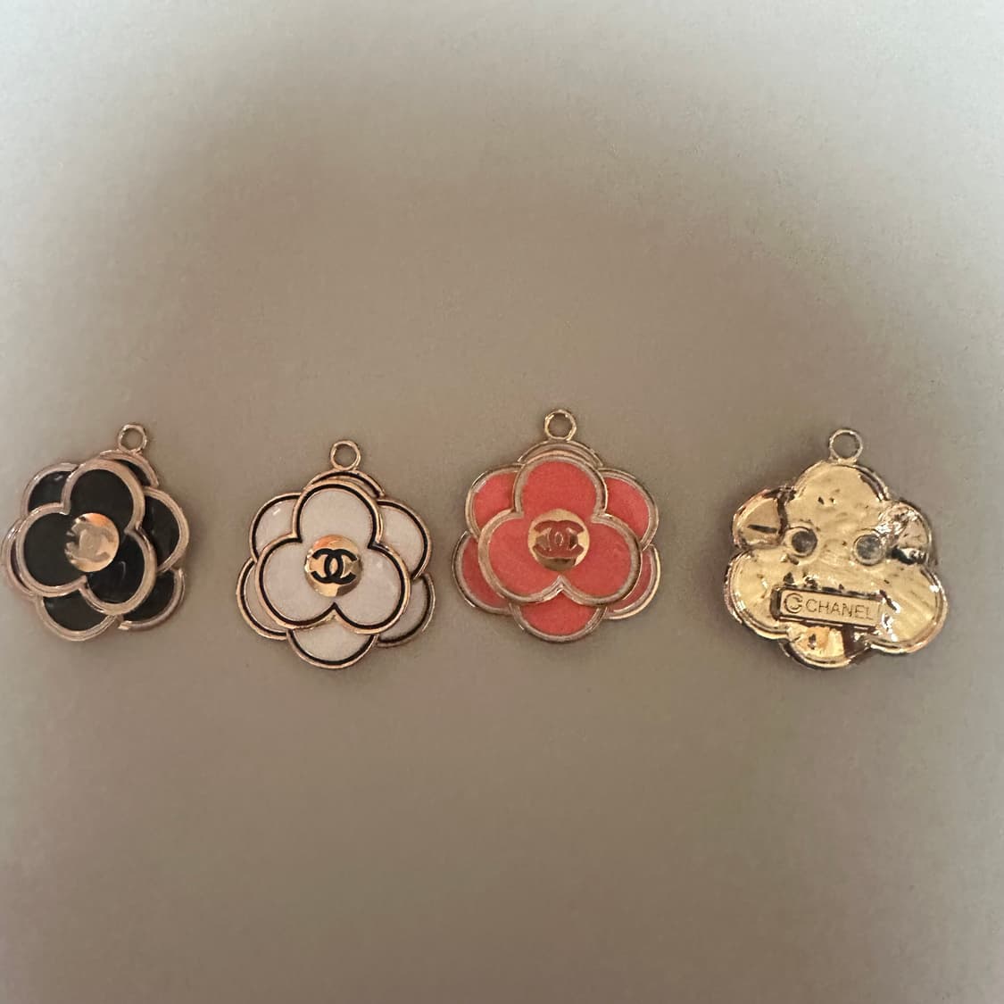 빈티지 샤넬 업사이클링 팬던트 상품이미지2
