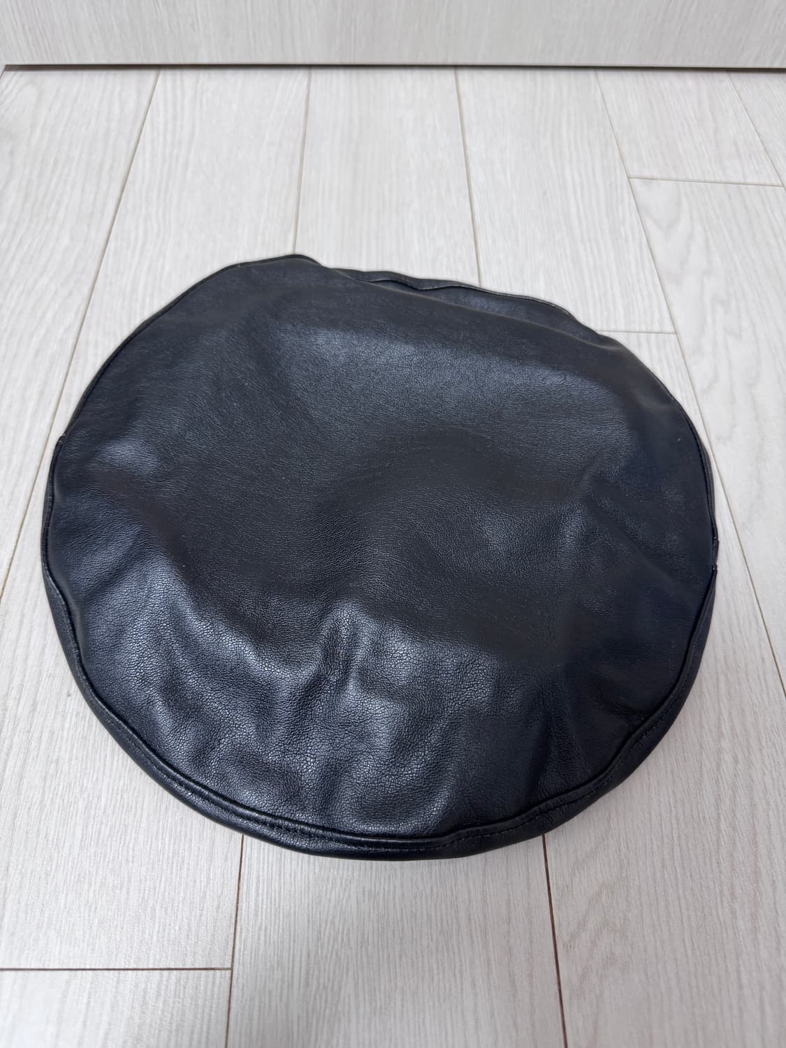 awesome needs 레더 베레모 판매합니다  상품이미지2