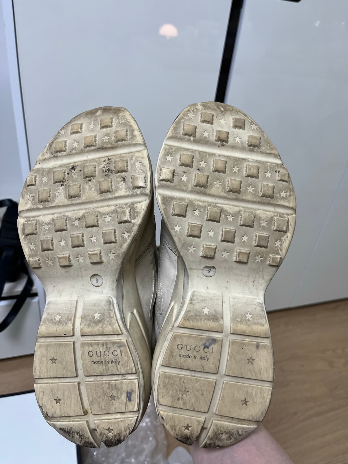 구찌 롸이톤 더티 9사이즈 상품이미지3