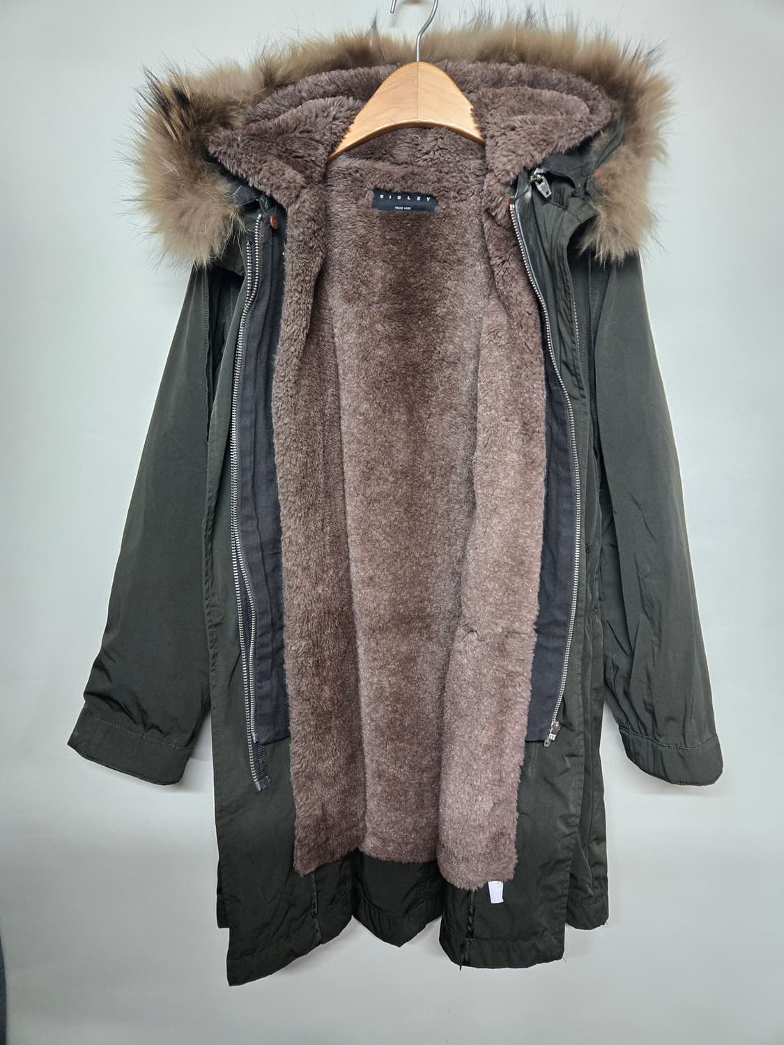 Sisley 여성 후드 롱라쿤  퍼  야상 패딩 42 상품이미지3