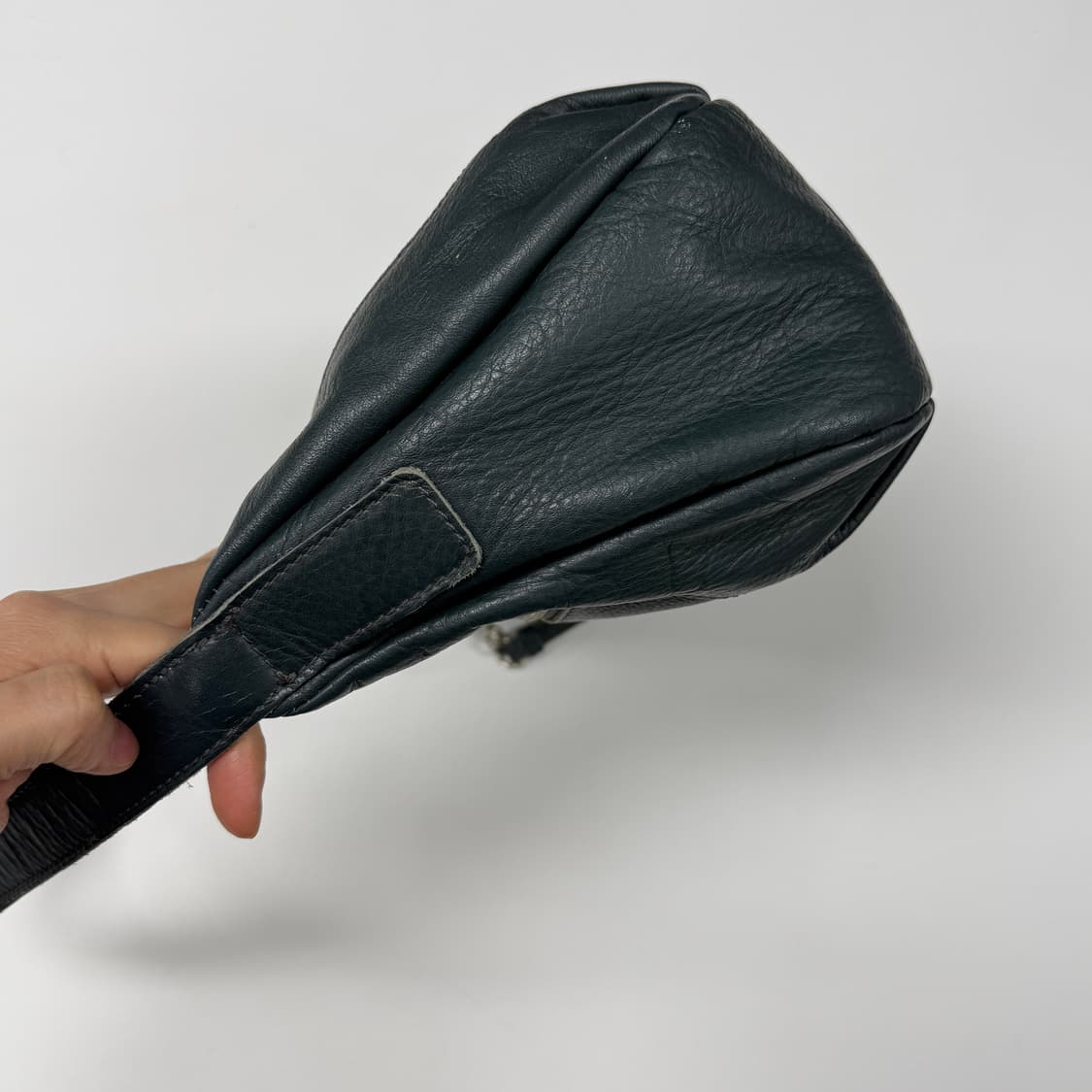 Margaret Howell curved bag 상품이미지5