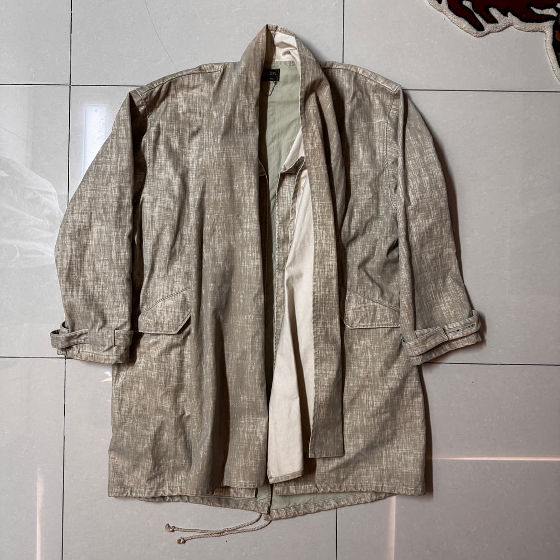 모티브 제팬 코트 야상 L 상품이미지1