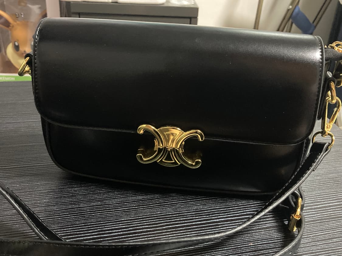 셀린느 트리옹프백 블랙 상품이미지2