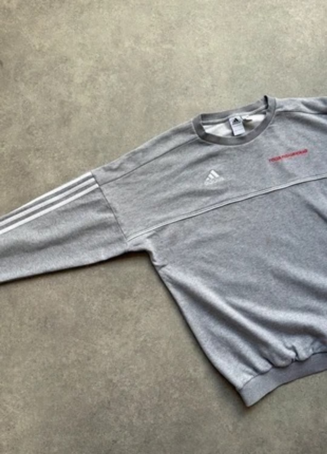 XL 고샤루브친스키x아디다스 스웻셔츠 그레이 상품이미지1