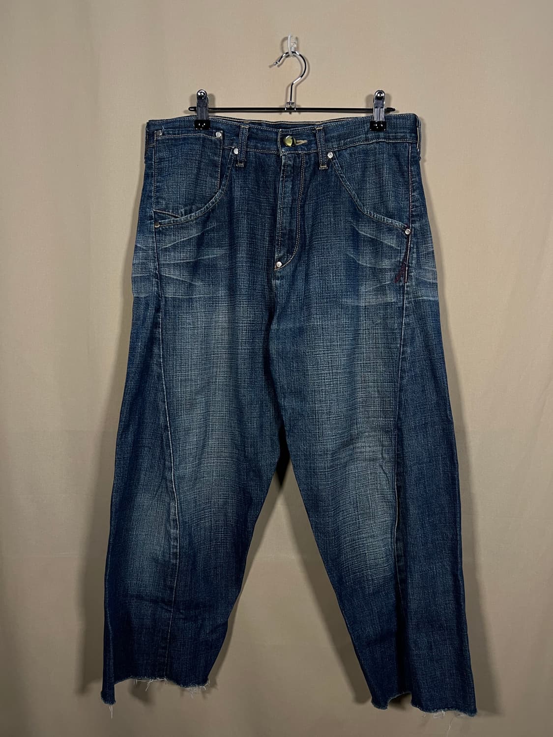 리바이스 엔지니어드 신치백 컷아웃 팬츠 처분  상품이미지2