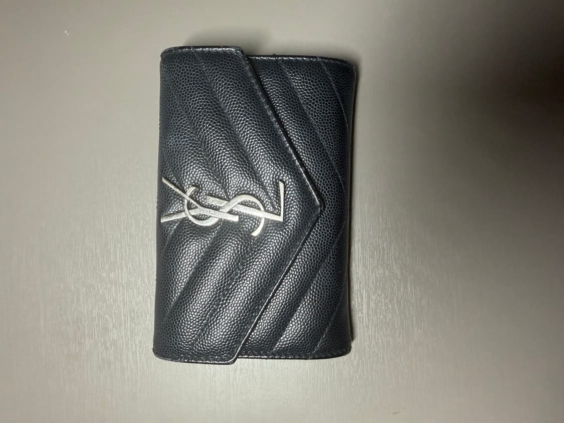 생로랑 엔벨로프 반지갑 상품이미지2