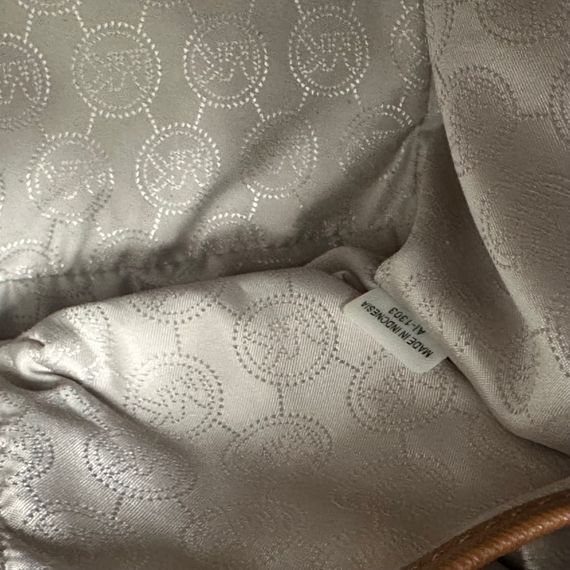 마이클코어스 라지 금장 사피아노 셀마 여성 숄더백 브라운 상품이미지10