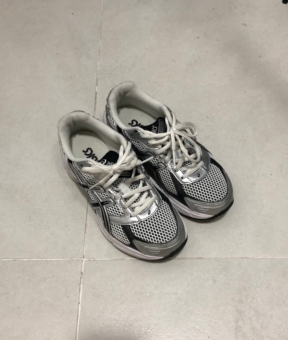 아식스 젤 1130 화이트 블랙 235 상품이미지4