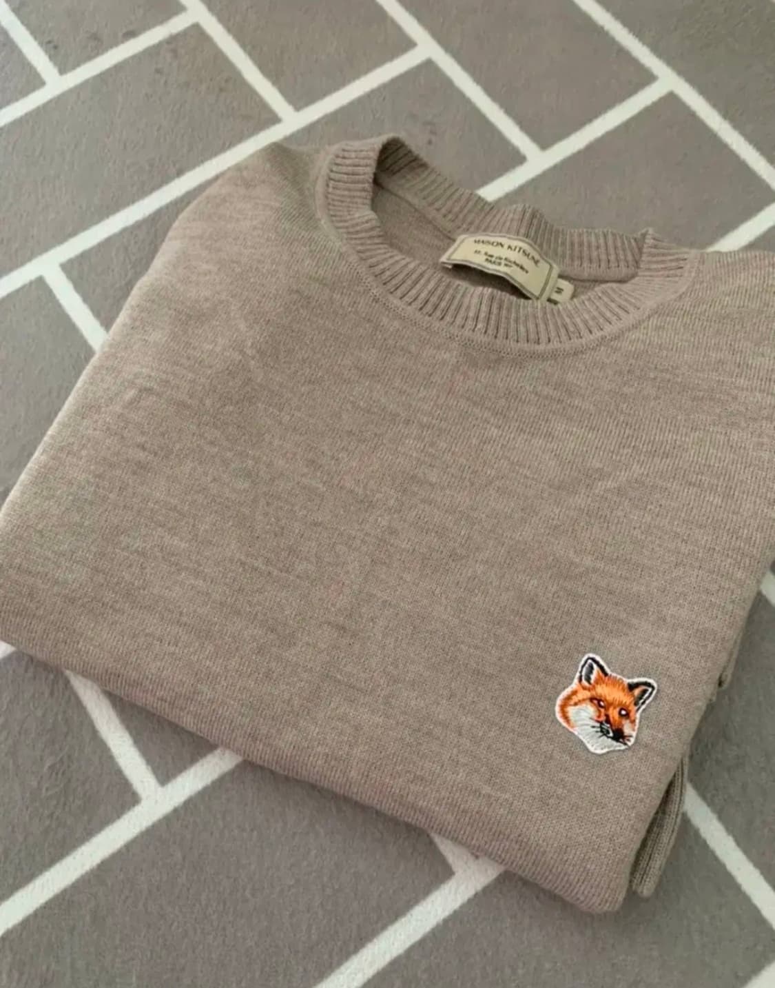 메종키츠네 니트 상품이미지1