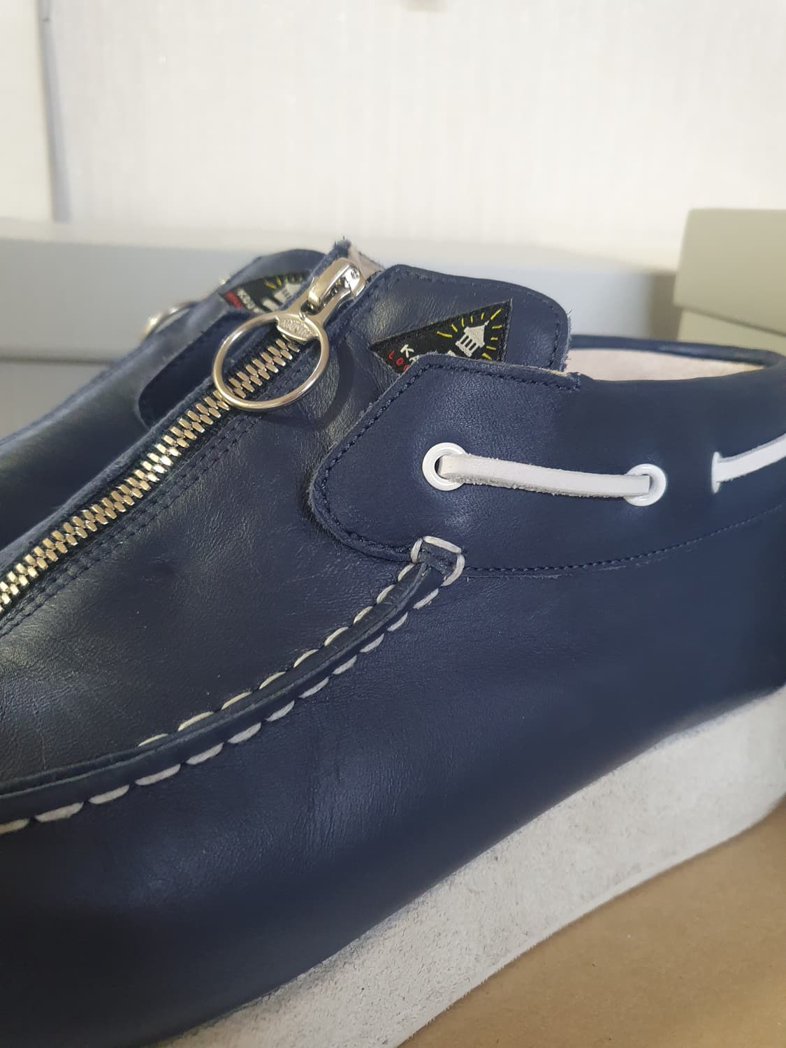 [4 Size] 레더 지퍼 덱 슈즈 상품이미지3