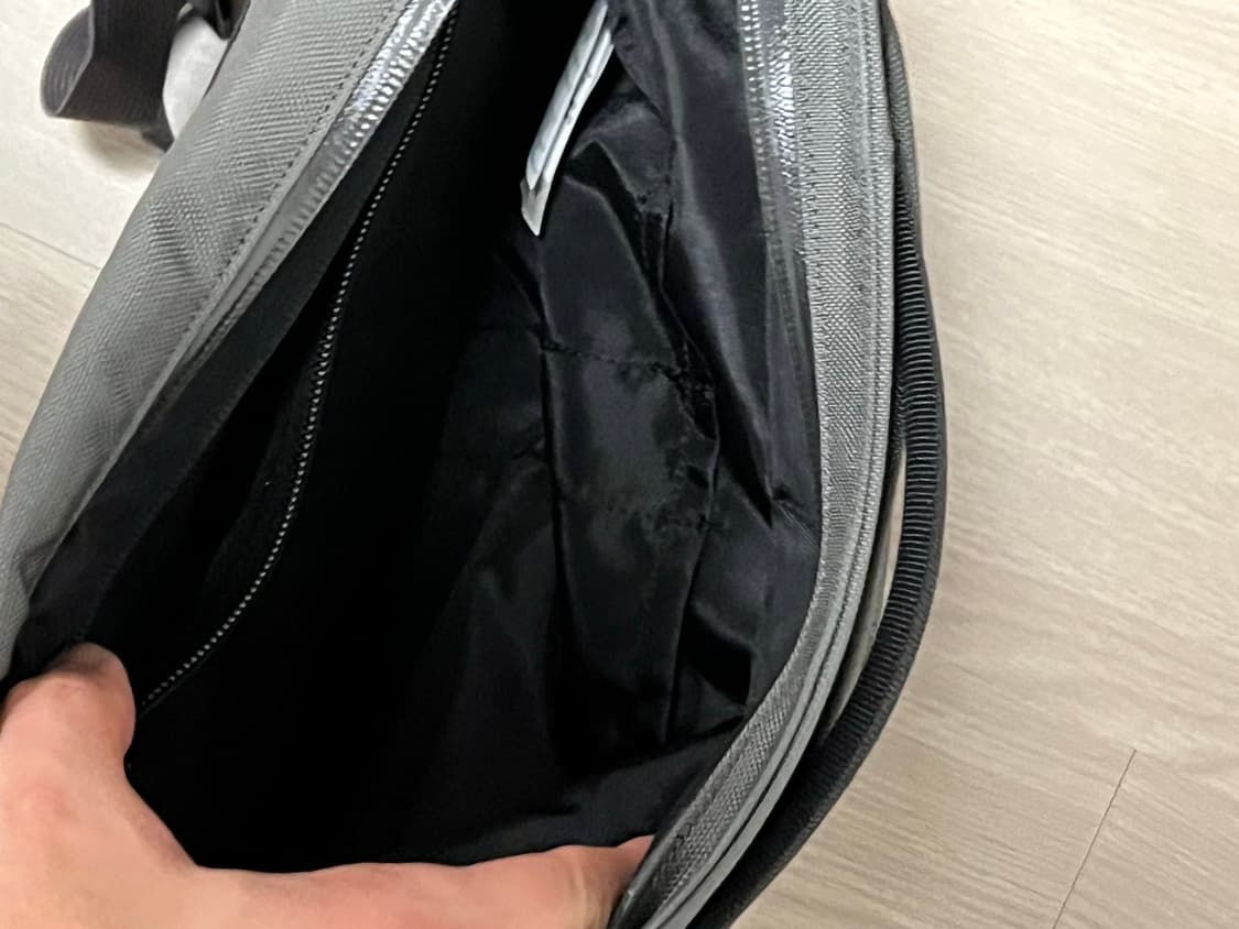 22년 아크테릭스 빔즈 아로 8 숄더백 상품이미지4