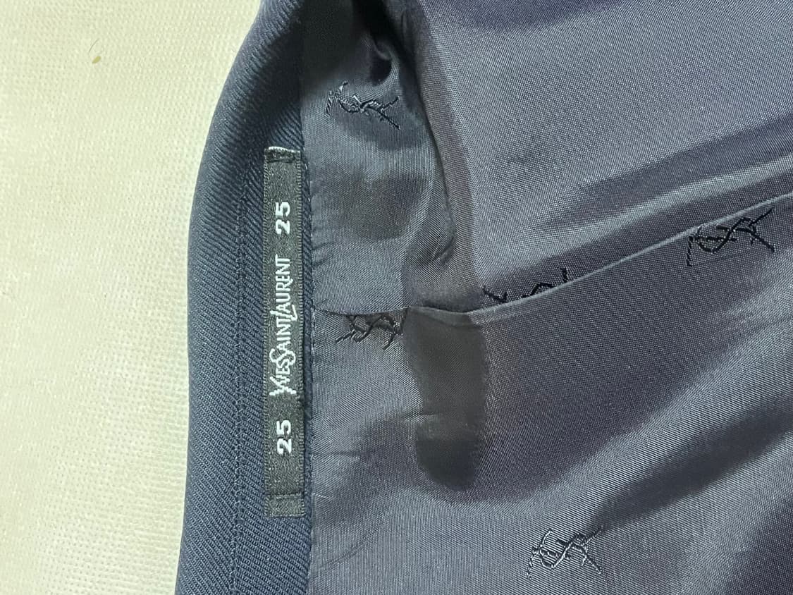 입생로랑 금장 더블 블레이저 자켓 상품이미지9