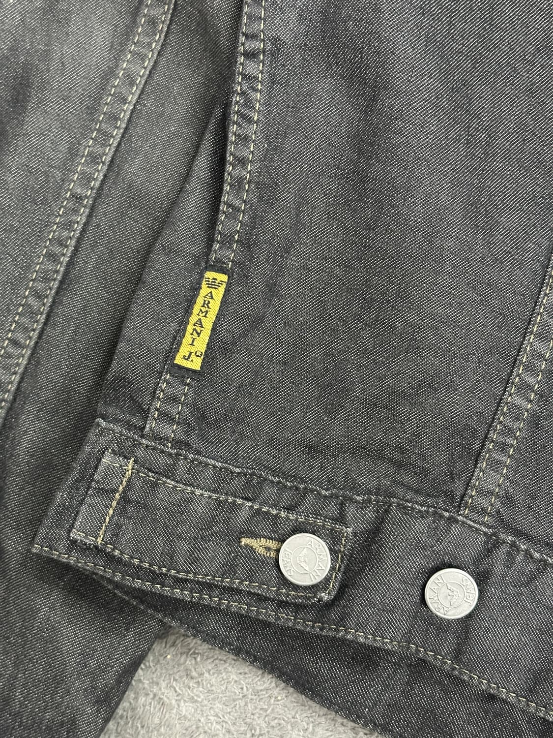 00s Armani Jeans 블랙 트러커 데님 자켓 L 상품이미지5