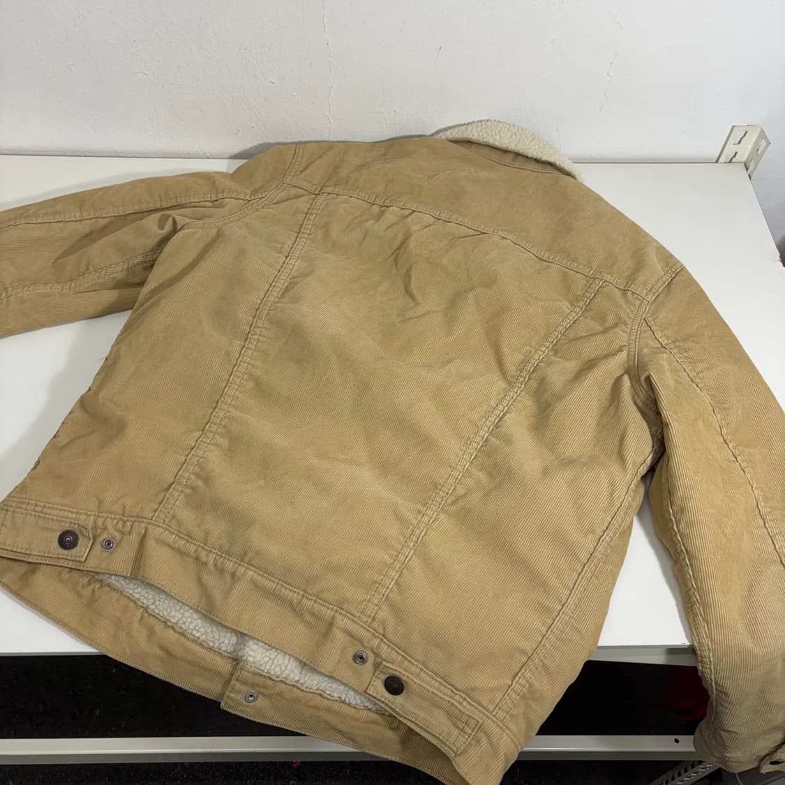 100 M 리바이스 베이지 코듀로이 쉐르파 트러커자켓 상품이미지3
