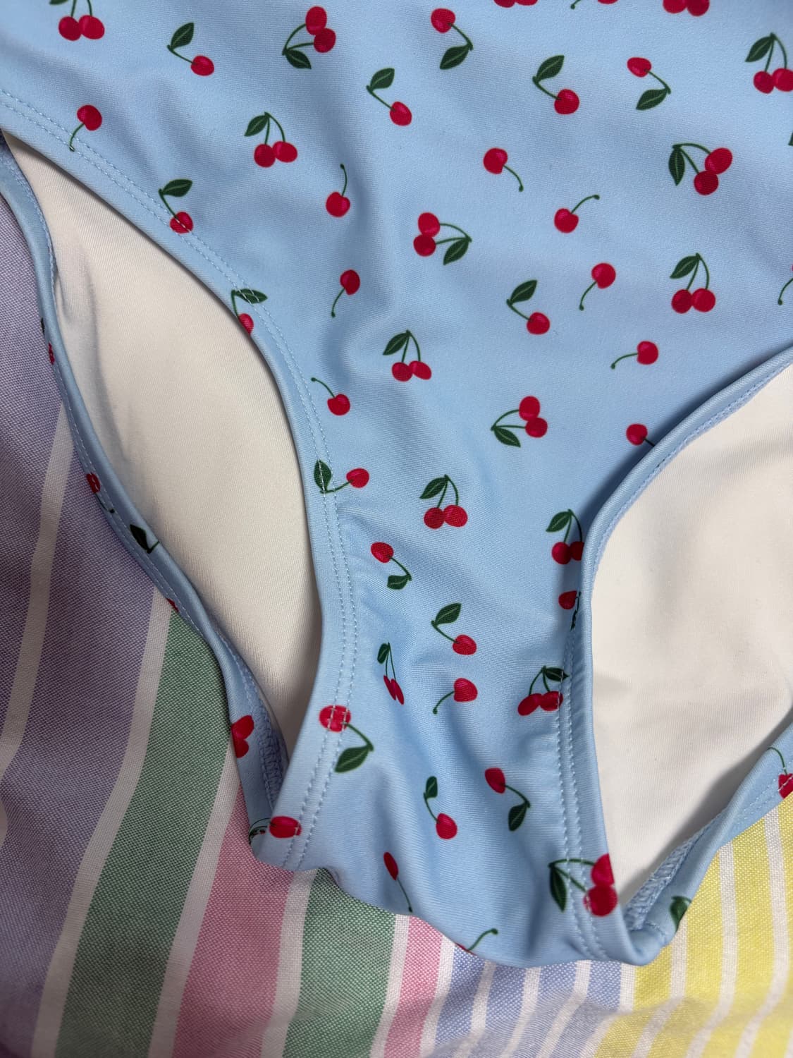 써피 RIBBON TIE 체리 원피스 수영복 S (1회착용) 상품이미지6