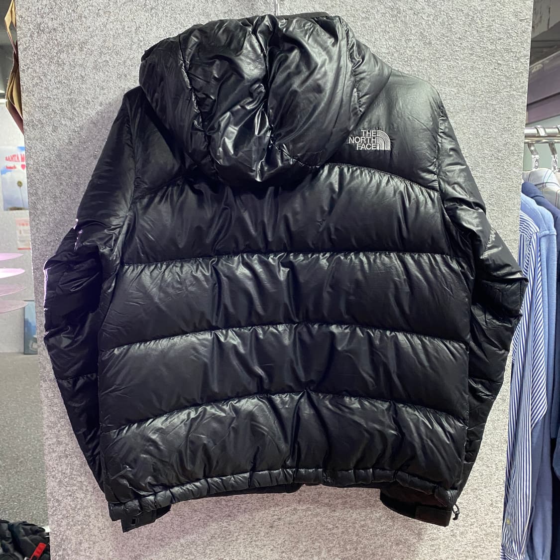 노스페이스 써밋 스몰로고 블랙 경량 패딩 B4036 상품이미지7