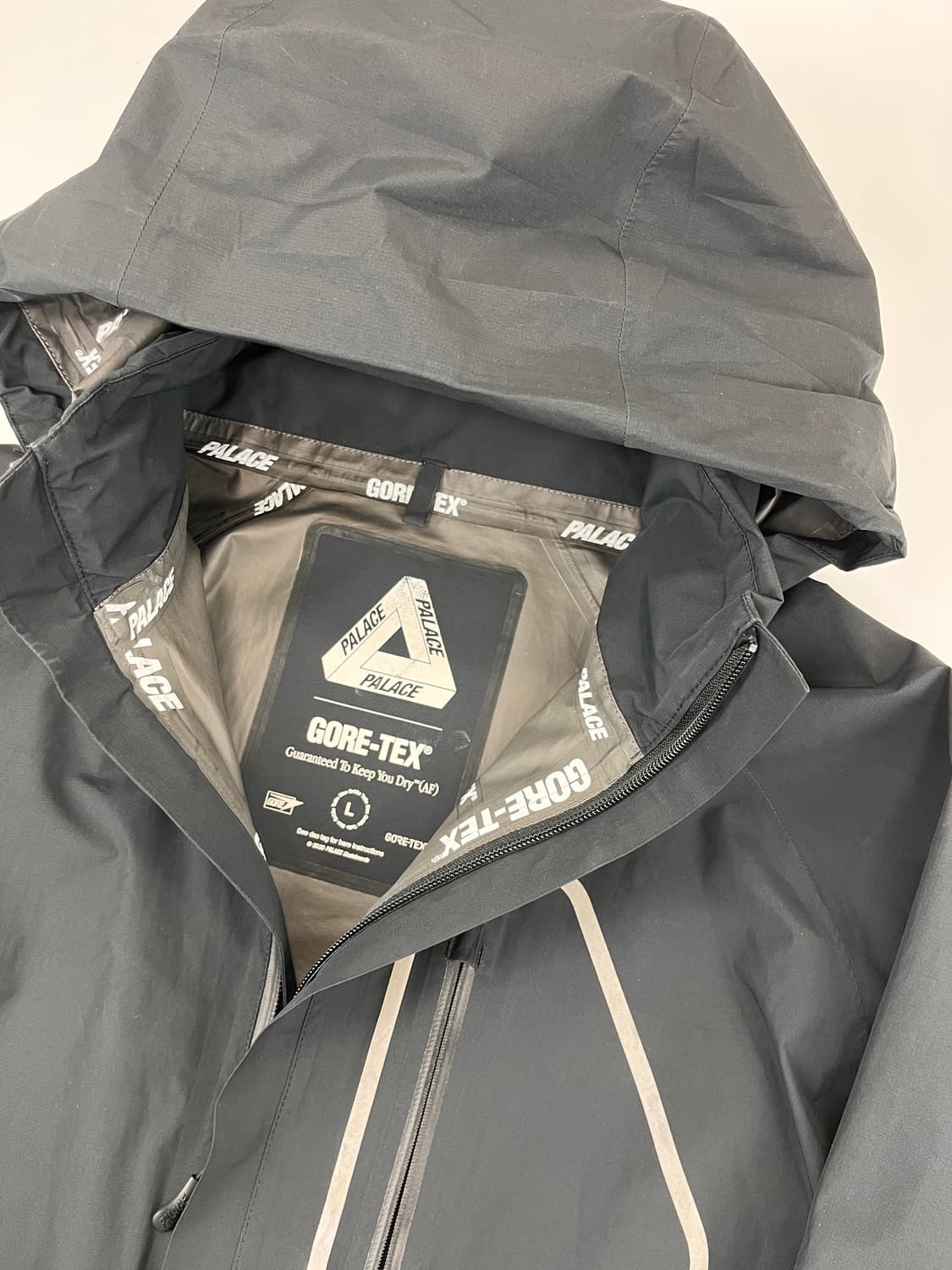 팔라스 고어텍스 바람막이 상품이미지2