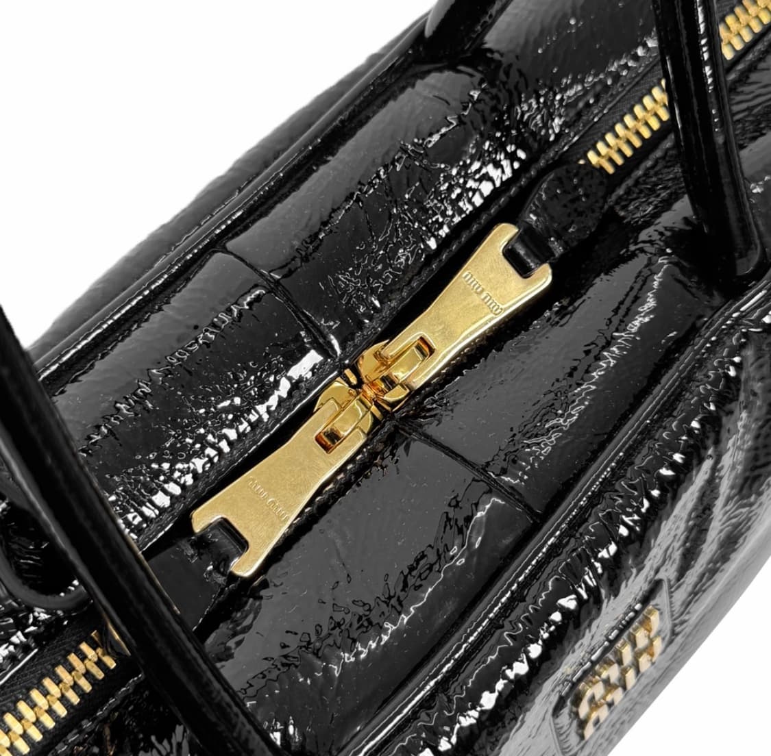 [OS] 미우미우 여성 나플락 페이턴트 레더 보 백 토트백 금장 블랙 상품이미지7